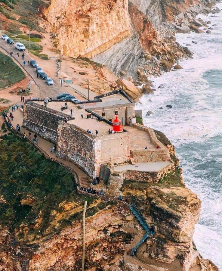 Estudio Dos Bones Nazare Bagian luar foto